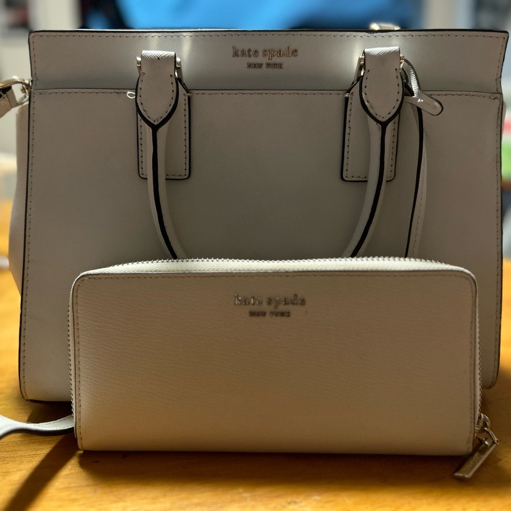 Kate spade purse